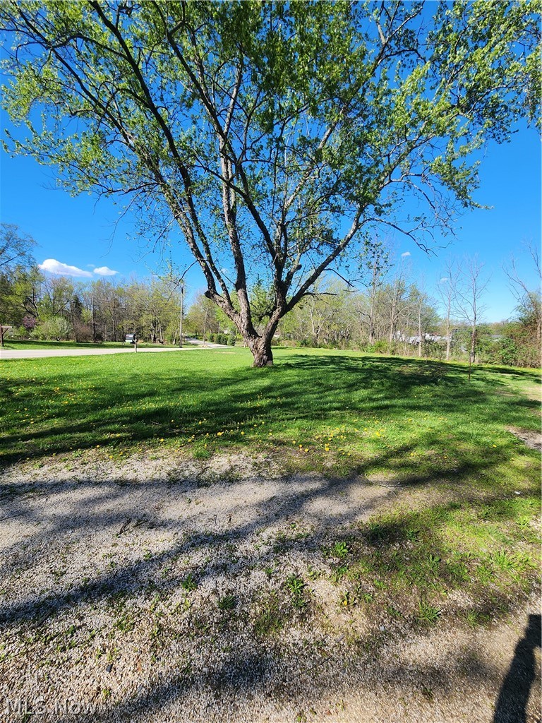 3257 Hillcrest Drive, Norton, OH - Photo 5