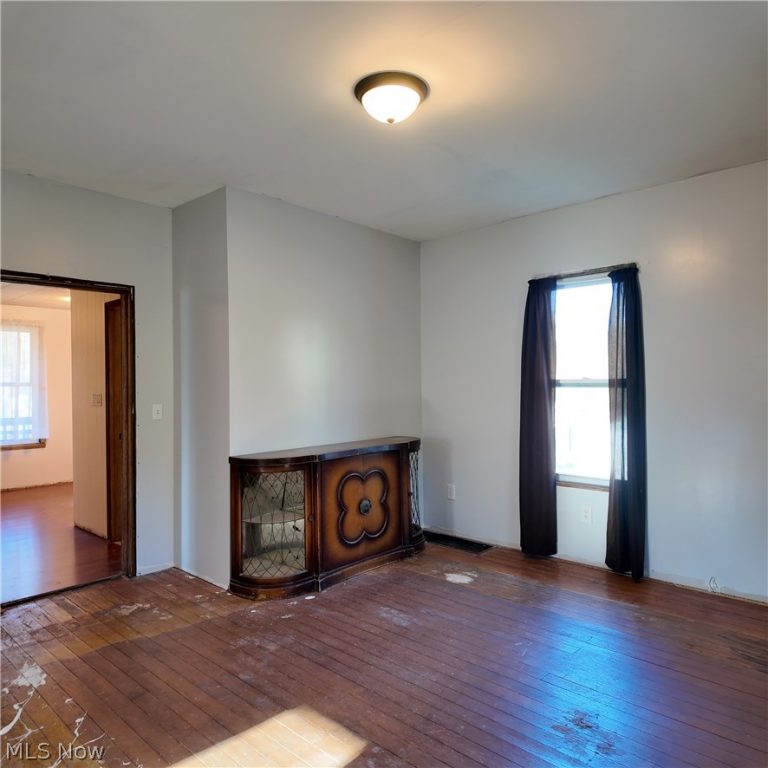 54059 Stop 32 Road, Bridgeport, OH - Photo 4