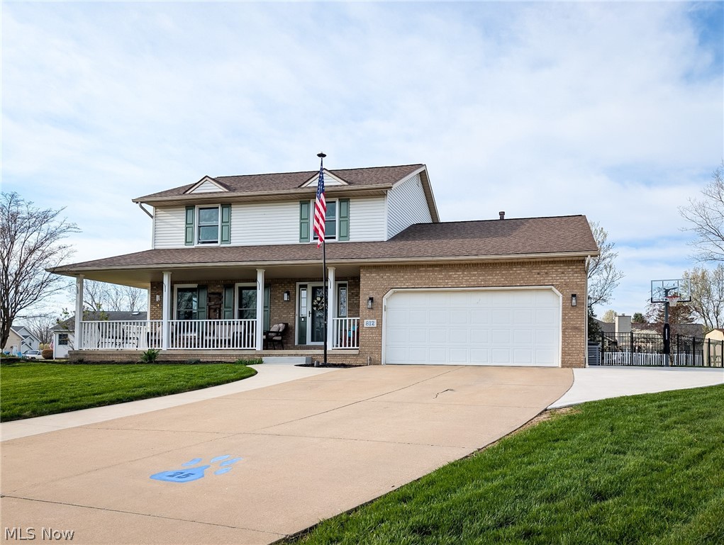 812 Joel Circle, Louisville, OH