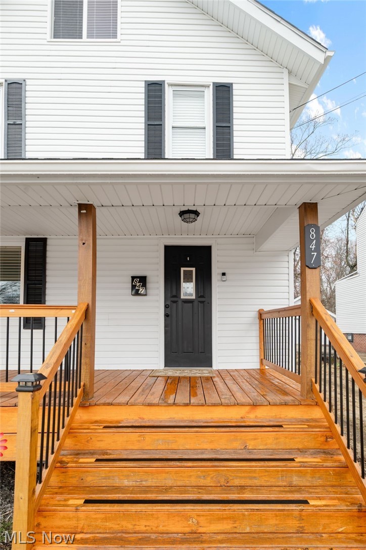 847 Sackett Avenue, Cuyahoga Falls, OH - Photo 8