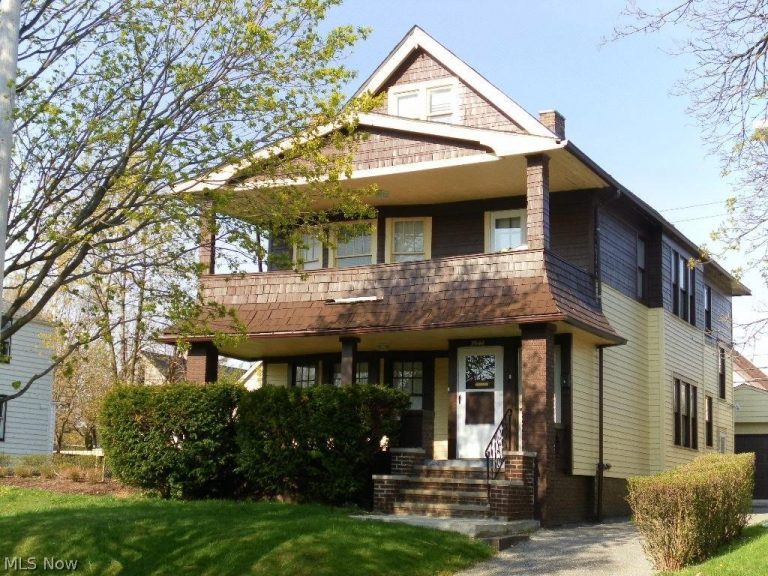 3642 Menlo Road, Shaker Heights, OH, 44120