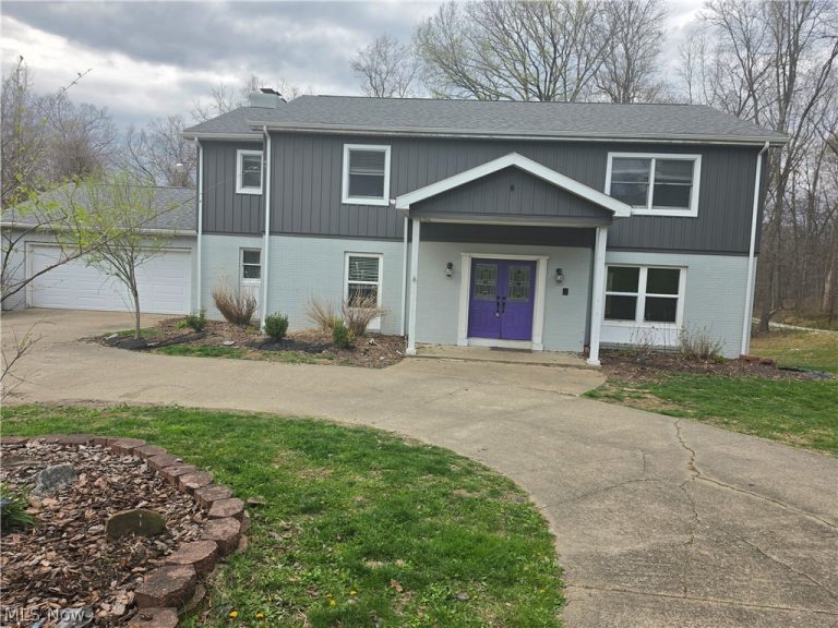 10525 Twin Oaks Drive, Cambridge, OH, 43725