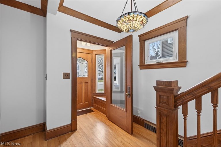 1228 Andrews Avenue, Lakewood, OH - Photo 5