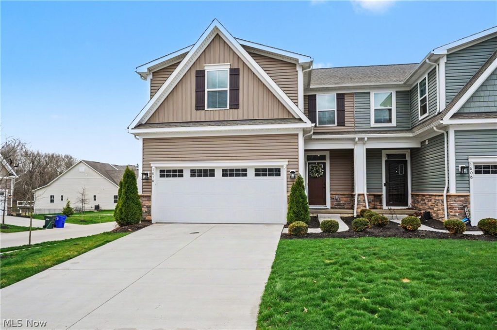 1610 Mud Brook Lane, Akron, OH