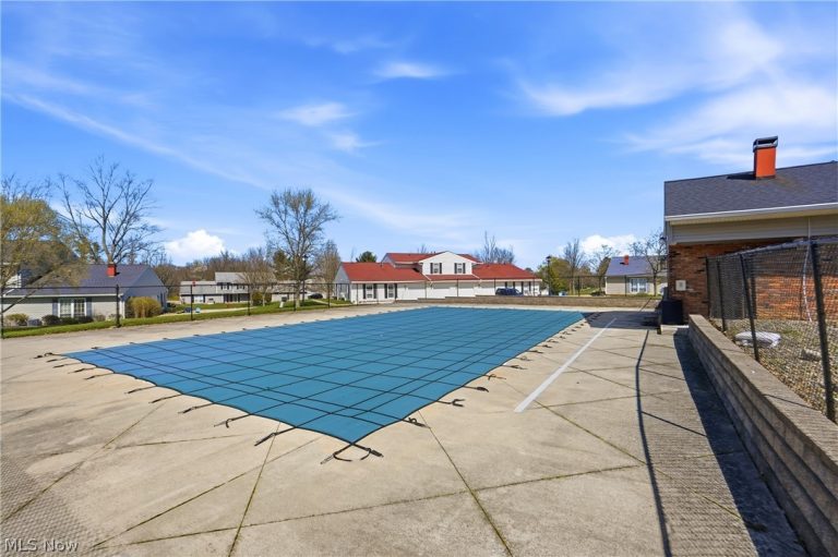 2591 Jefferson Place #B, Stow, OH - Photo 4