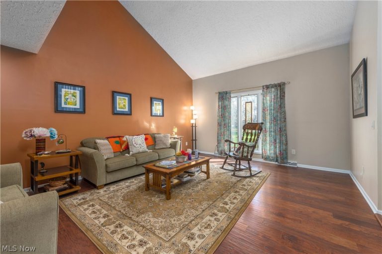 6880 Cliffside Drive, Vermilion, OH - Photo 8