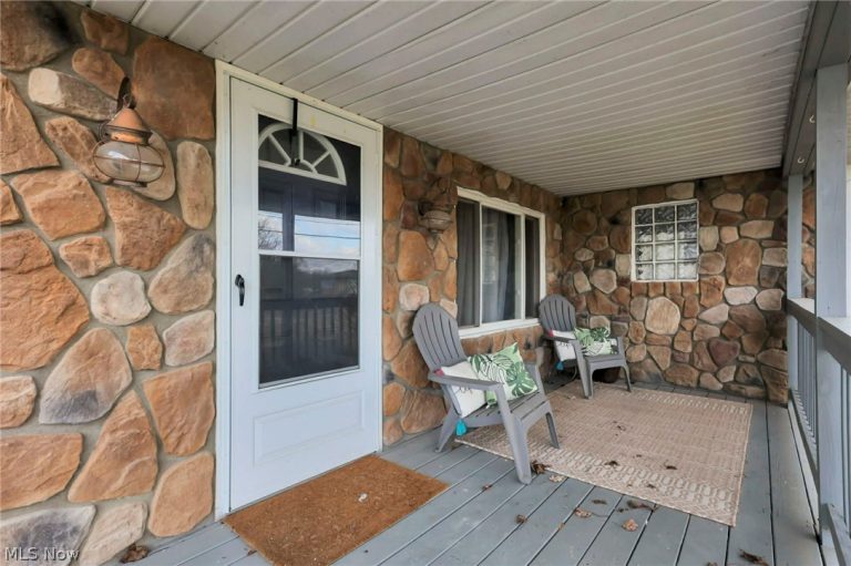 3900 Chandlersville Road, Zanesville, OH - Photo 4