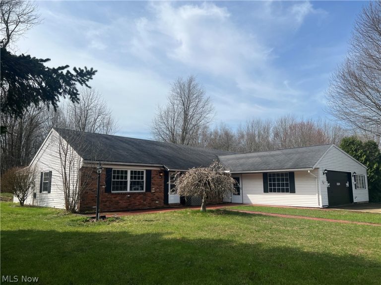 6804 Dave Drive, Madison, OH, 44057