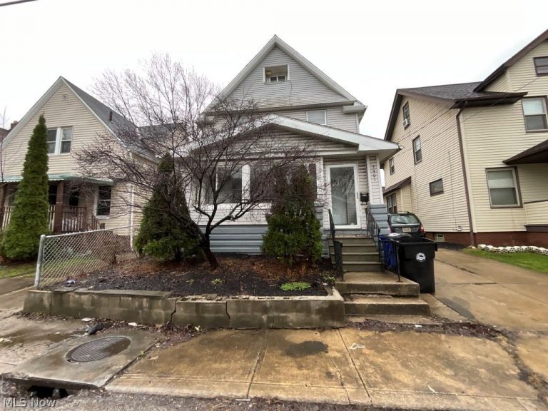 2401 Garden, Cleveland, OH, 44109