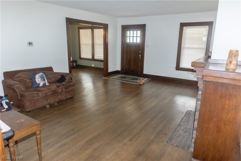 1721 13th Street, Cuyahoga Falls, OH - Photo 3