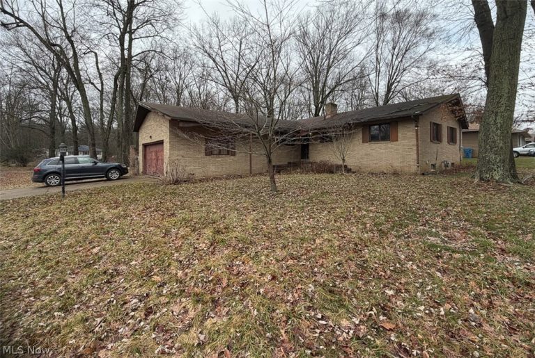 4690 Shriver Road, North Canton, OH, 44720