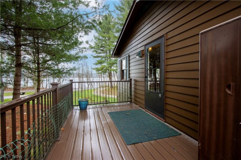 4225 Covert Road, Perrysville, OH - Photo 5