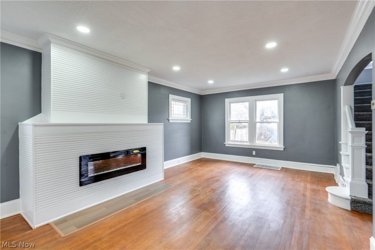 10218 Joan Avenue, Cleveland, OH - Photo 4