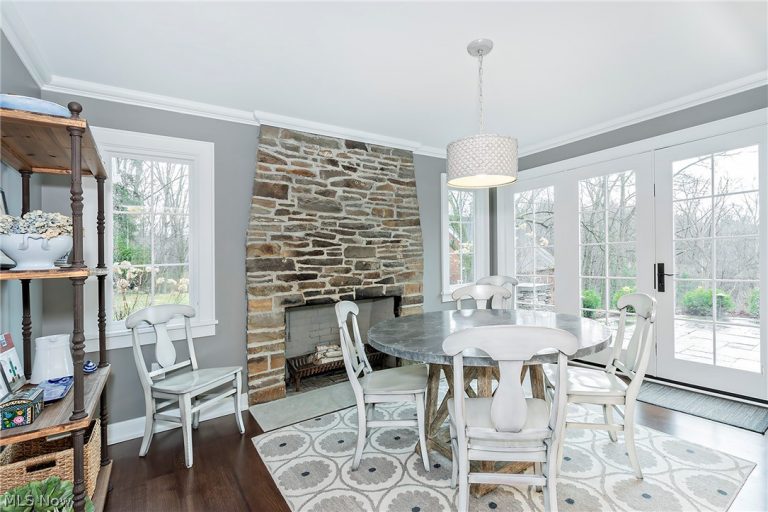 449 Main Street, Chagrin Falls, OH - Photo 8