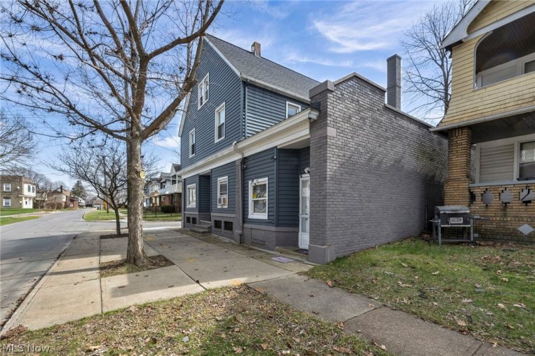 16224 Arcade Avenue, Cleveland, OH - Photo 4