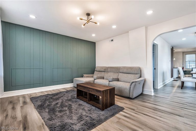 3024 Vega Avenue, Cleveland, OH - Photo 8