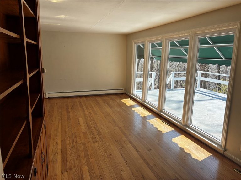 118 Hillcrest Dr, Marietta, OH - Photo 5