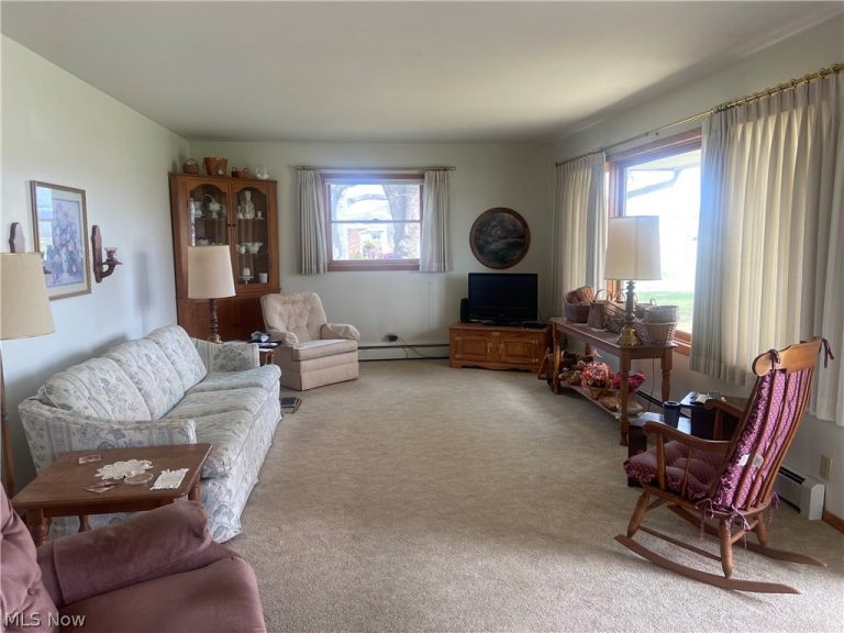 5671 State Road, Newcomerstown, OH - Photo 2