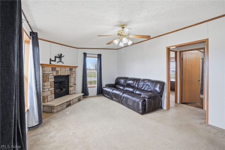 7923 Logan Thornville Road, Rushville, OH - Photo 6