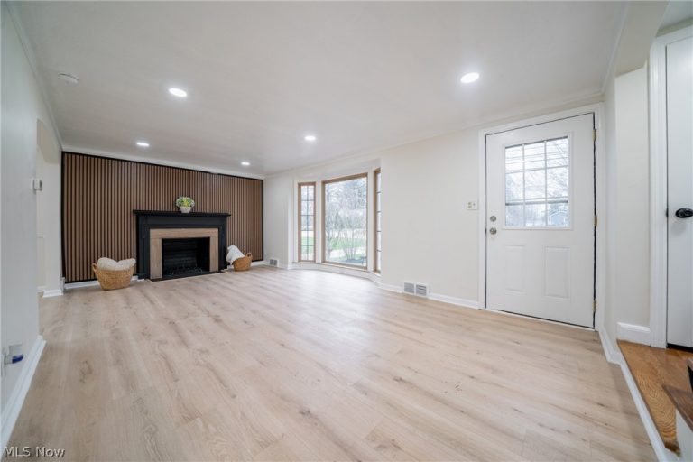 4909 220th Street, Fairview Park, OH - Photo 8
