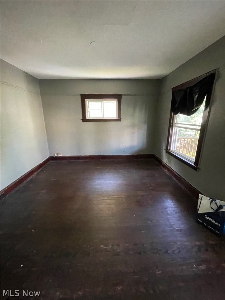 3069 105th Street, Cleveland, OH - Photo 3