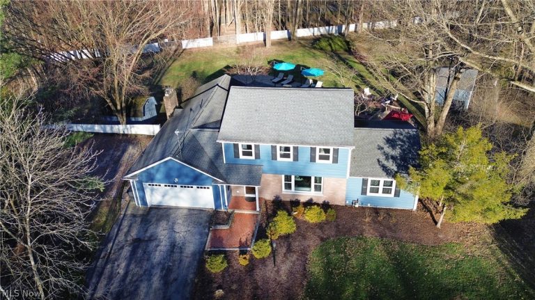 886 Ewing Road, Youngstown, OH - Photo 2