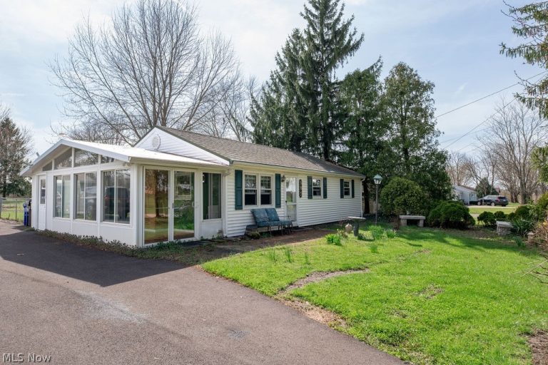 602 Frost Road, Streetsboro, OH, 44241