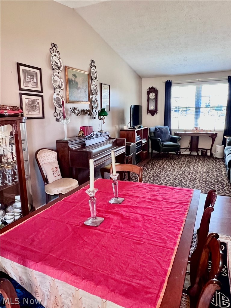 919 Chelsea Drive, Dover, OH - Photo 8