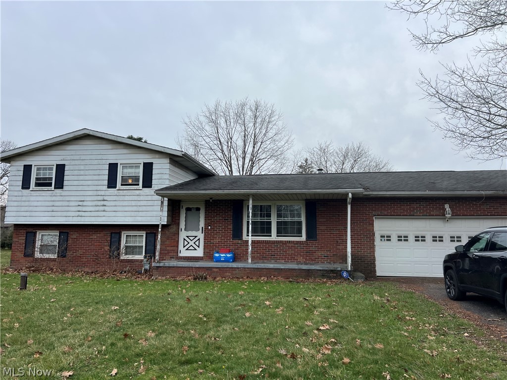 1232 Canyon Street, Uniontown, OH