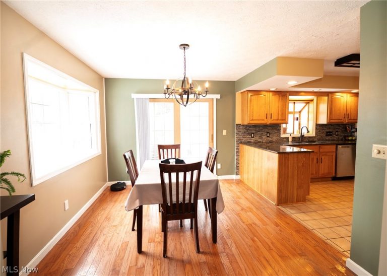 2755 Stanway Drive, Zanesville, OH - Photo 8