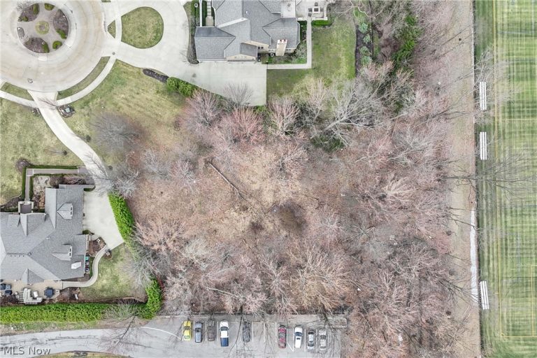 1830 Arlington Row, Westlake, OH - Photo 3