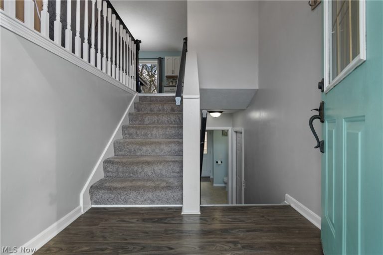 43 Cochran Street, Dalton, OH - Photo 4