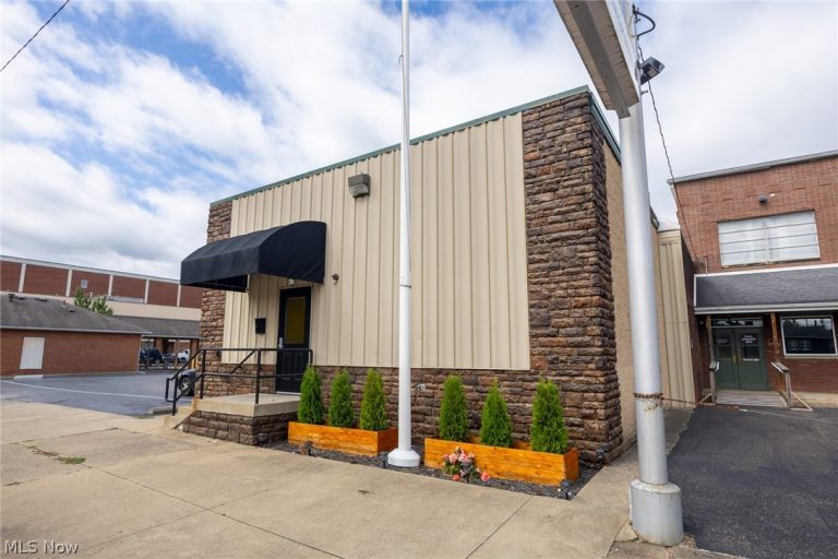 133 6th Street, Coshocton, OH - Photo 2