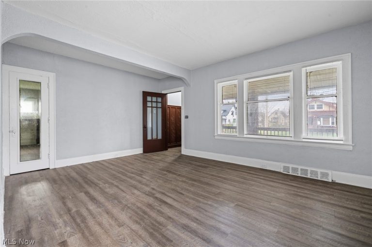 3455 121st Street #1, Cleveland, OH - Photo 5