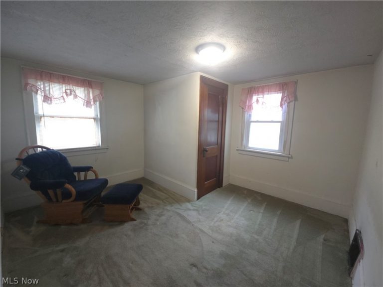 452 Allenford Street, Akron, OH - Photo 8