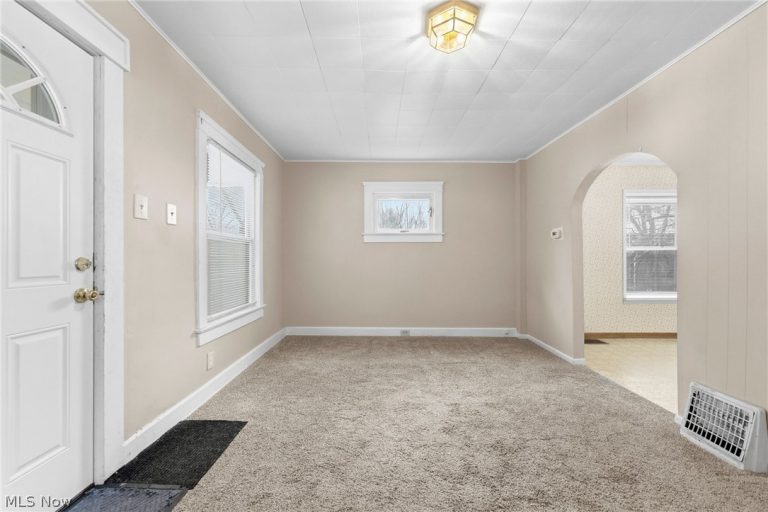 1887 Ritzman Court, Akron, OH - Photo 5