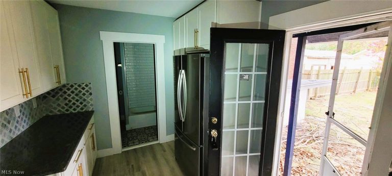 2109 42nd Street, Cleveland, OH - Photo 8