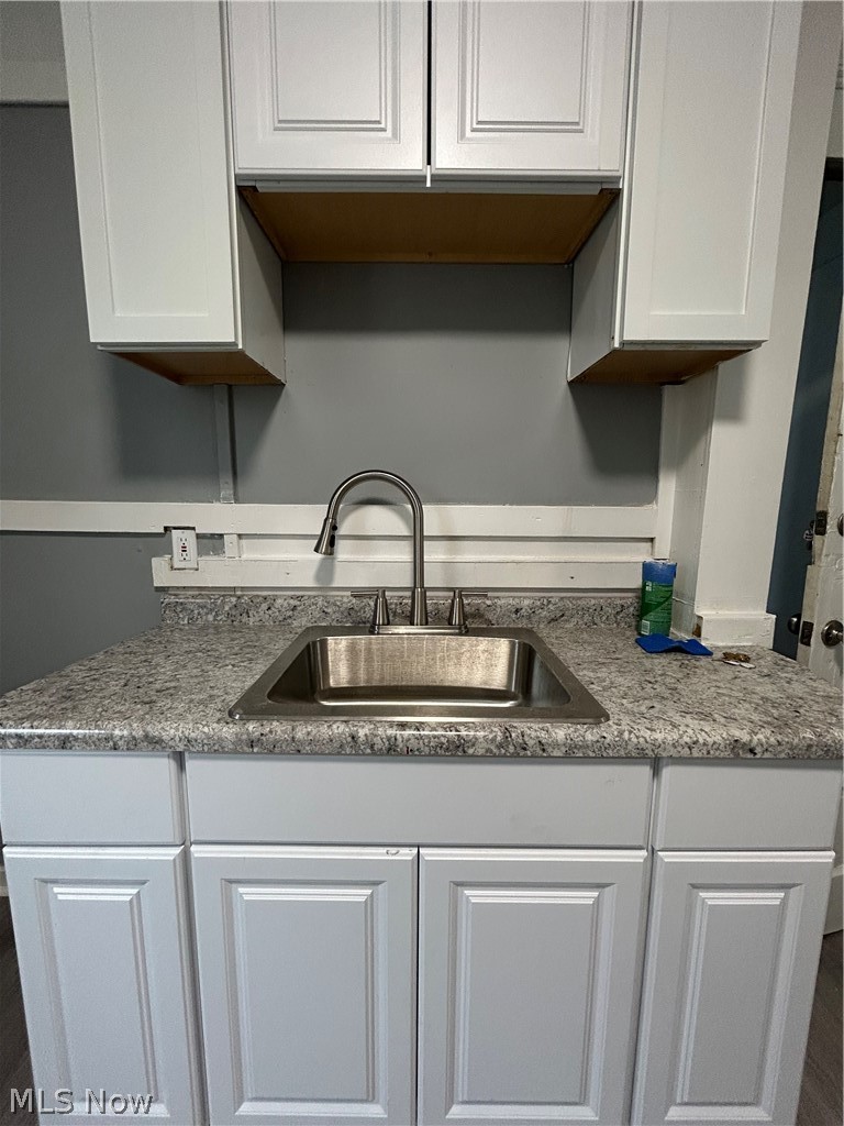 3448 69th Street #rear down, Cleveland, OH - Photo 4