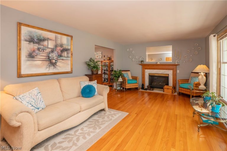 2139 Daniels Avenue, Akron, OH - Photo 8