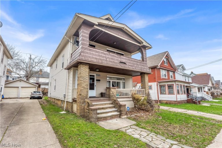 4388 47th Street #4390/UP, Cleveland, OH - Photo 2