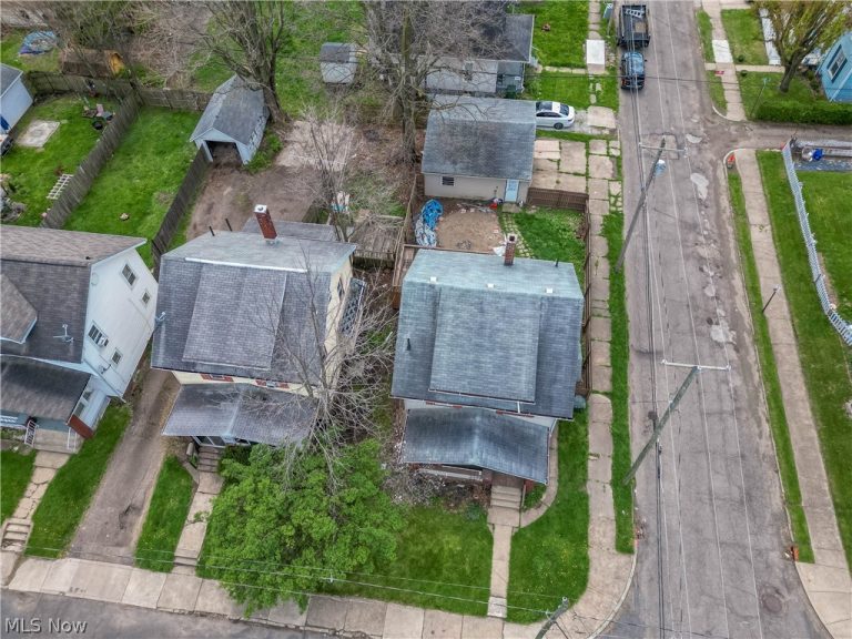 2322 9th Street, Canton, OH - Photo 4