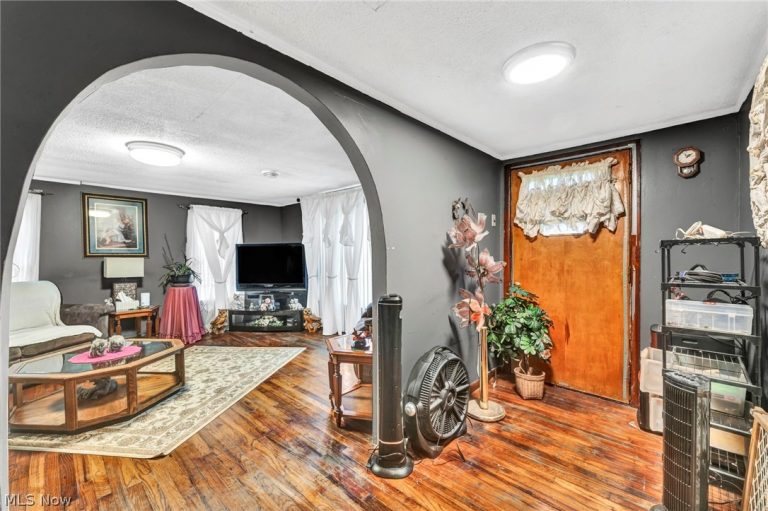 34740 Cooley Road, Columbia Station, OH - Photo 6