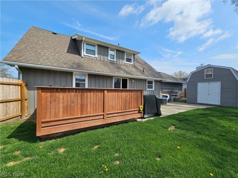 1609 37th Street, Lorain, OH - Photo 2