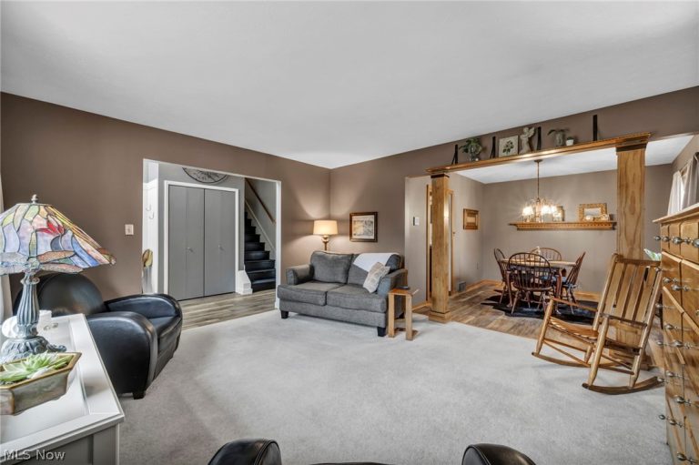 16524 Timberline Drive, Strongsville, OH - Photo 5