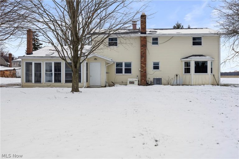 39738 Banks Road, Grafton, OH - Photo 8