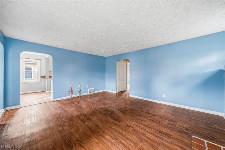 729 Main Street, Geneva, OH - Photo 8