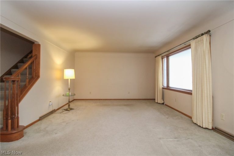 4250 Nottingham Avenue, Austintown, OH - Photo 5