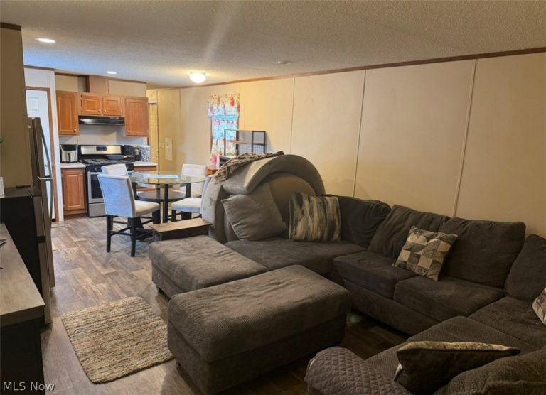 2606 Lincoln Way #27, Massillon, OH - Photo 5