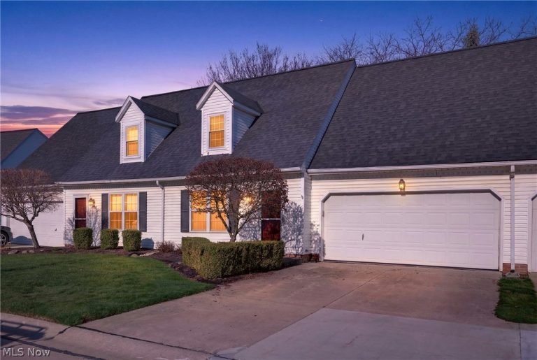 3400 Newport Cove #B-20, Willoughby, OH, 44094