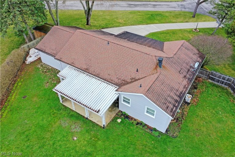 203 Aldrich Road, Austintown, OH - Photo 5